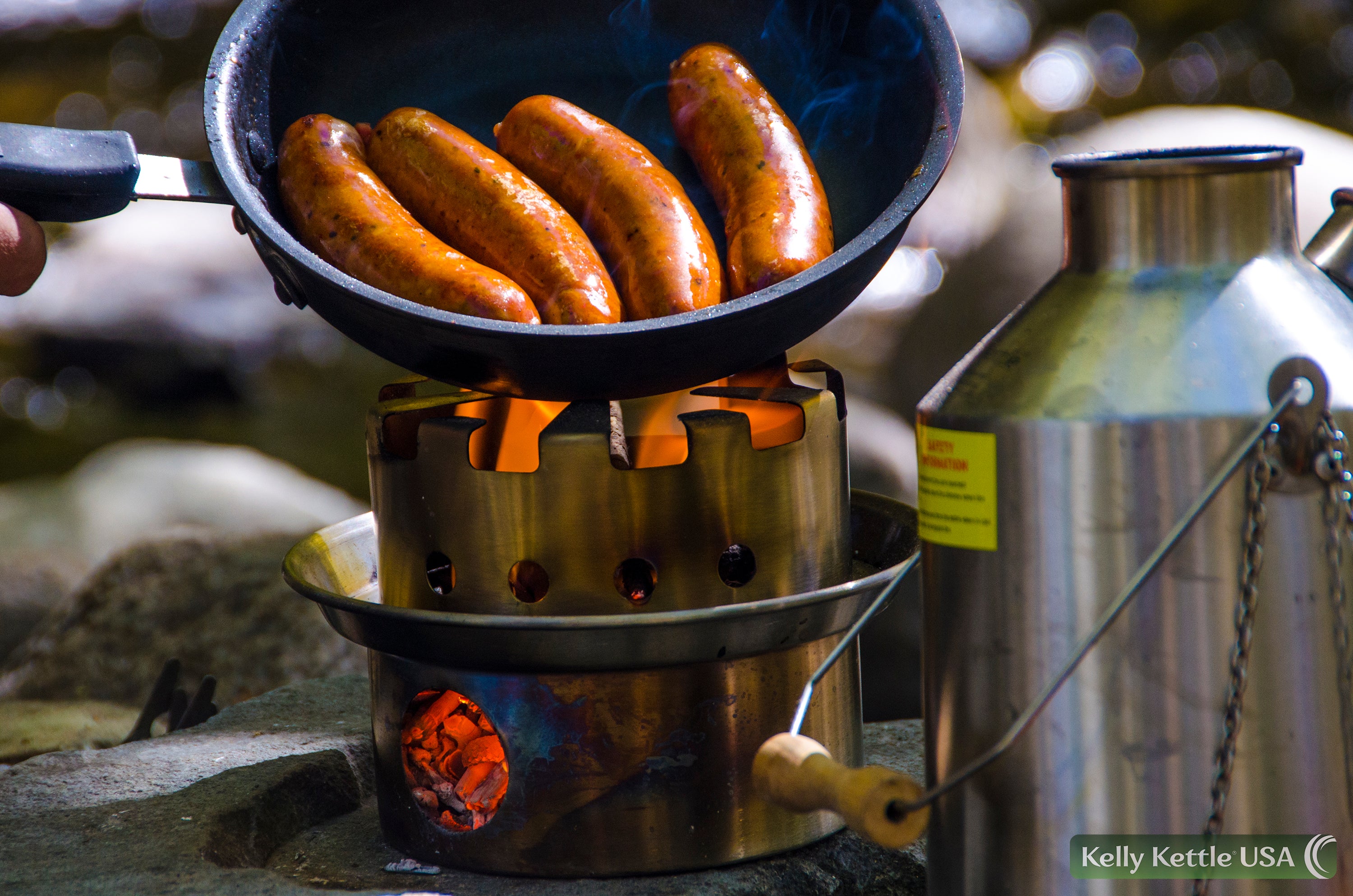Kelly Kettle Hobo Stove wood-fired camp stove for Basecamp and Scout kettles
in use
